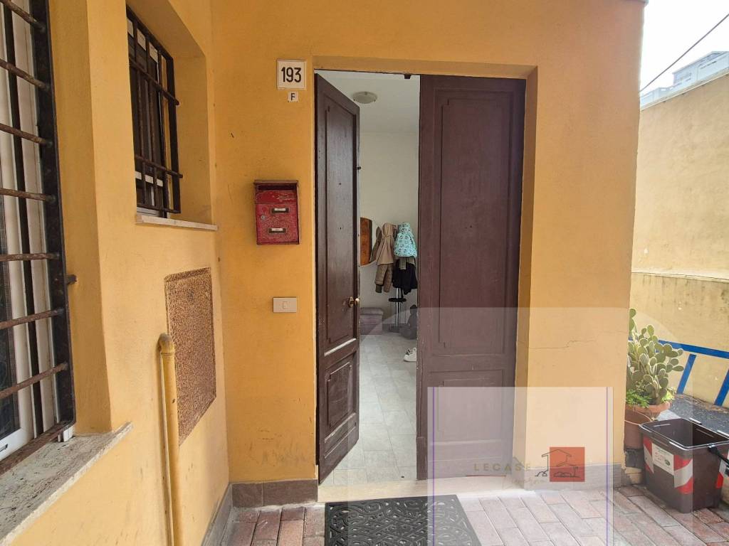 Appartamento a Livorno in Viale Italia - Foto 2