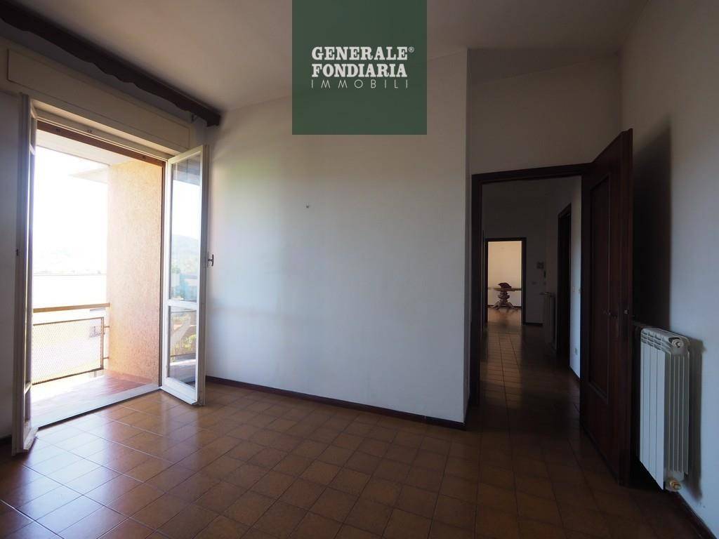 Appartamento a Follo - Foto 3