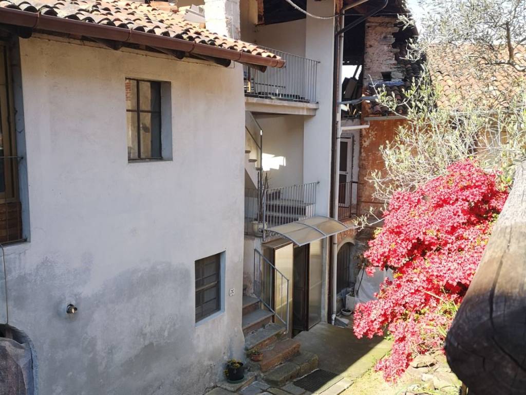Casa indipendente a Masserano in Frazione Rongio Superiore, 63 - Foto 3