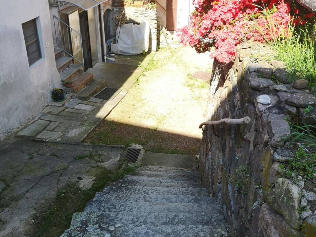 Casa indipendente a Masserano in Frazione Rongio Superiore, 63 - Foto 4