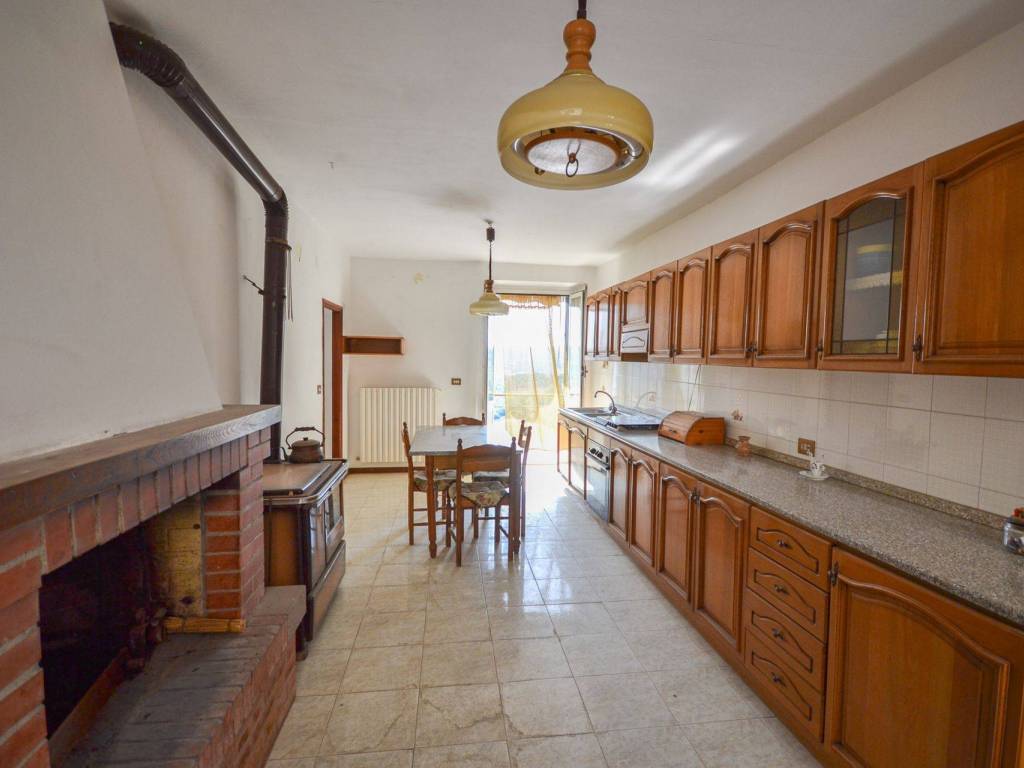 Casa indipendente a Fabro in Via degli Orti - Foto 2