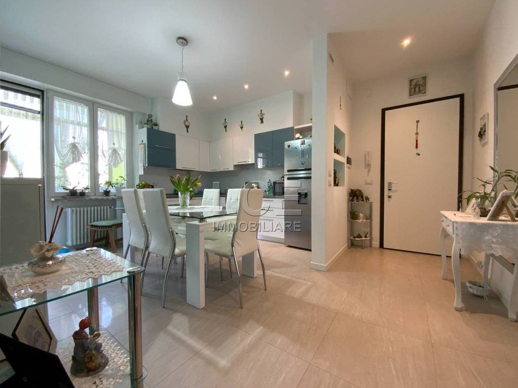 Appartamento a Pordenone in Viale Dante Alighieri, 21 - Foto 2