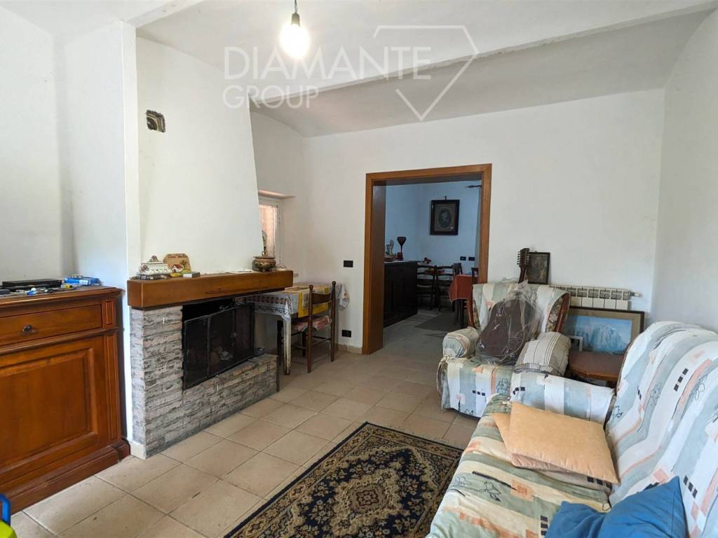 Casa indipendente a Castiglione del lago in Bertoni - Foto 4
