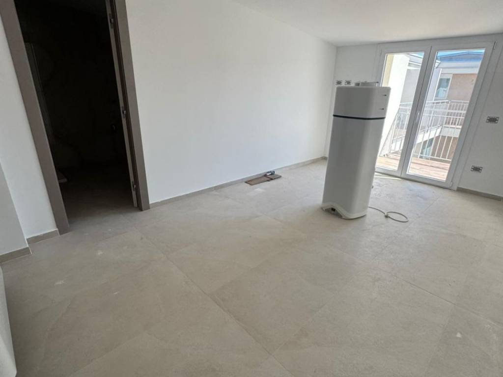 Appartamento a Marcianise in Via Gian Battista Novelli - Foto 2