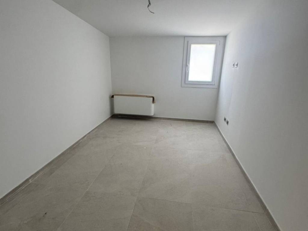 Appartamento a Marcianise in Via Gian Battista Novelli - Foto 4