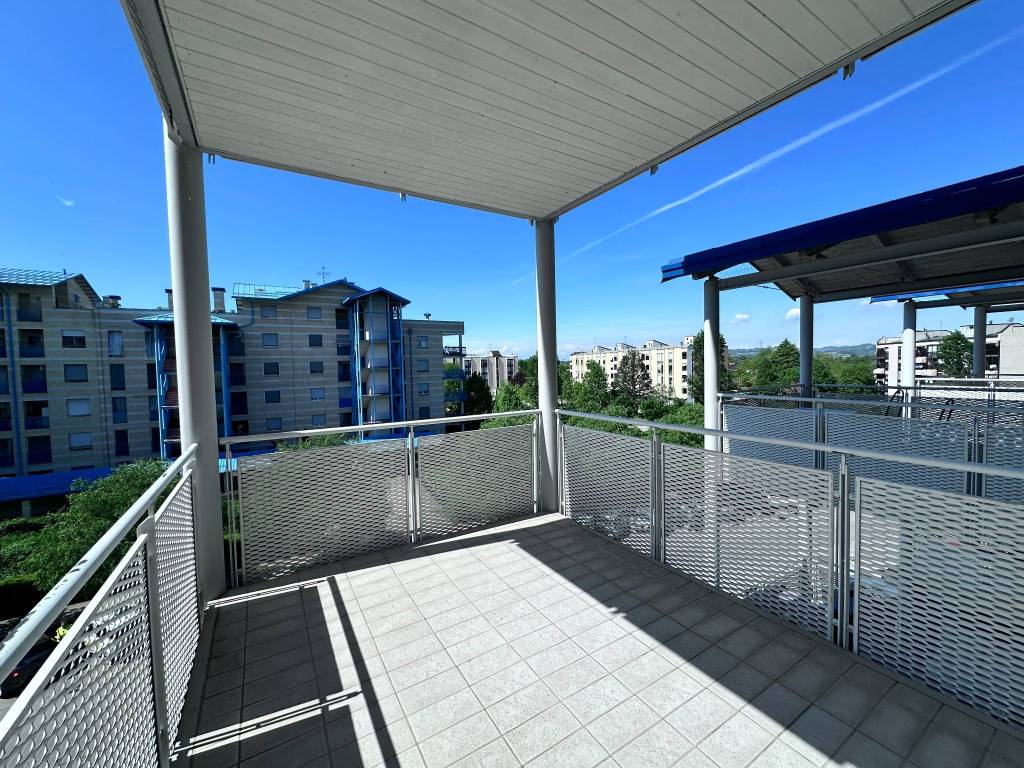 Appartamento a Alba in Viale Piero Masera, 49 - Foto 3