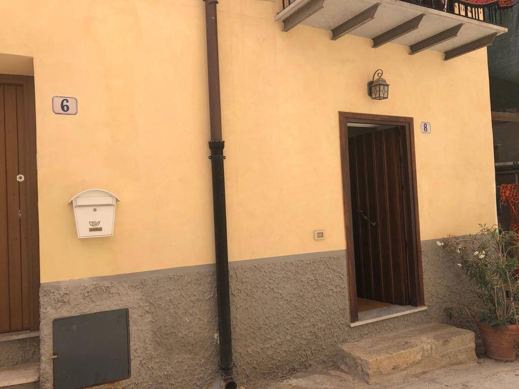 Appartamento a Palermo in Via Giuseppe Quartararo, 8 - Foto 2