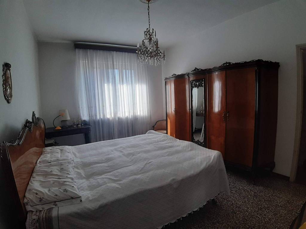 Appartamento a Tradate in Via Francesco Petrarca, 42 - Foto 3