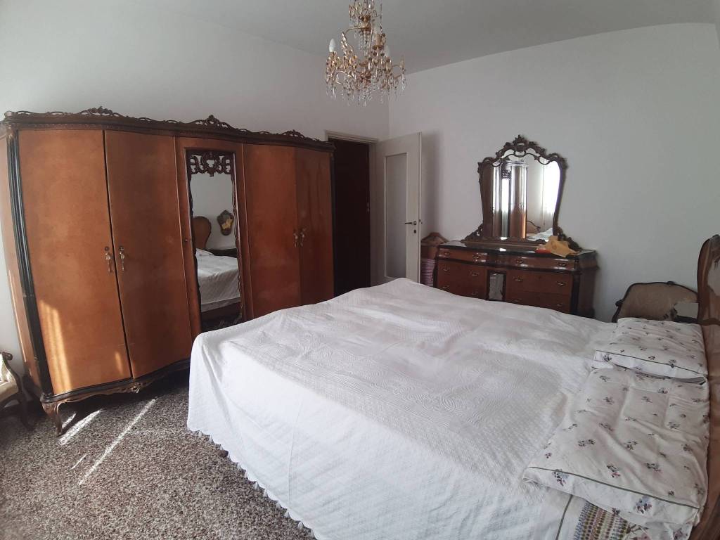 Appartamento a Tradate in Via Francesco Petrarca, 42 - Foto 4