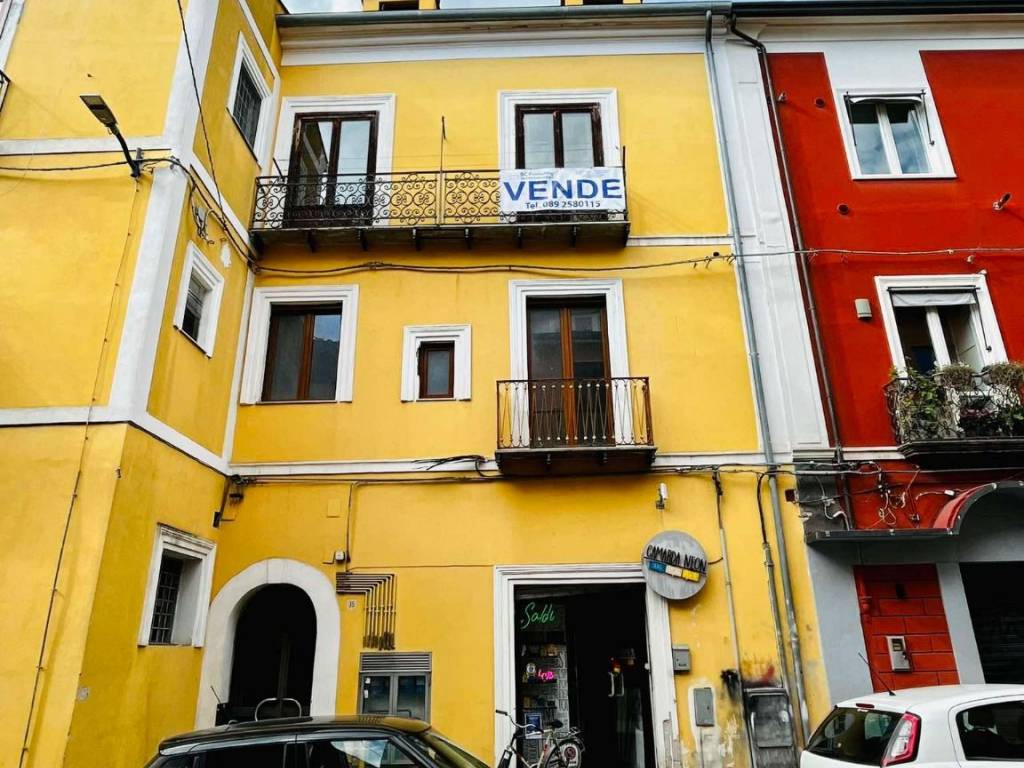 Appartamento a Salerno in Via Mario Pagano, 35 - Foto 2