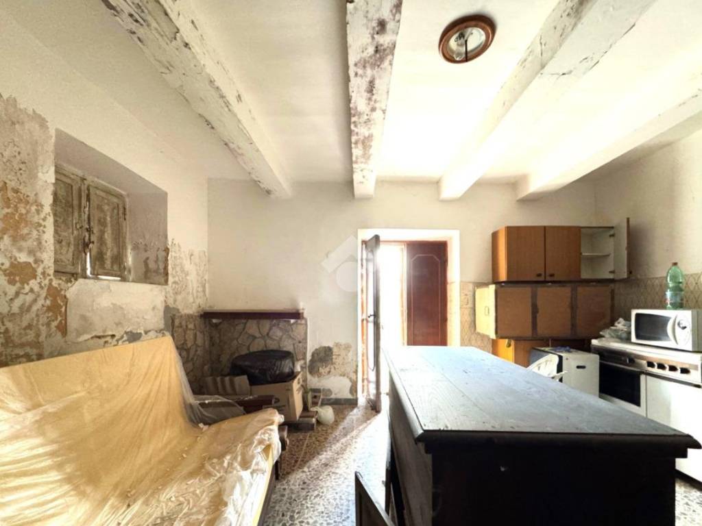 Casa indipendente a Sezze in Via Bassiano, 323 - Foto 2