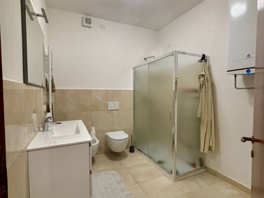 Appartamento a Como in Via Salvatore Quasimodo, 10 - Foto 3