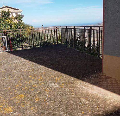 Villa a Montenero di bisaccia in Via Giacomo Leopardi 19 - Foto 2