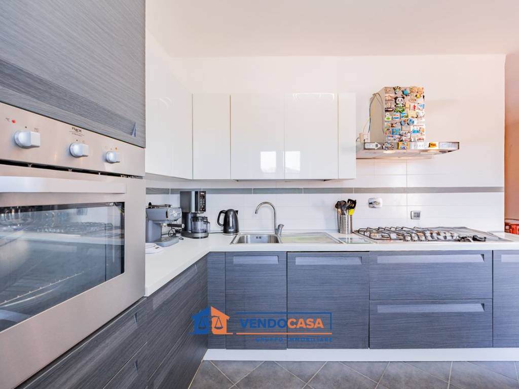 Appartamento a Imperia in Via Giuseppe Mazzini, 33 - Foto 4
