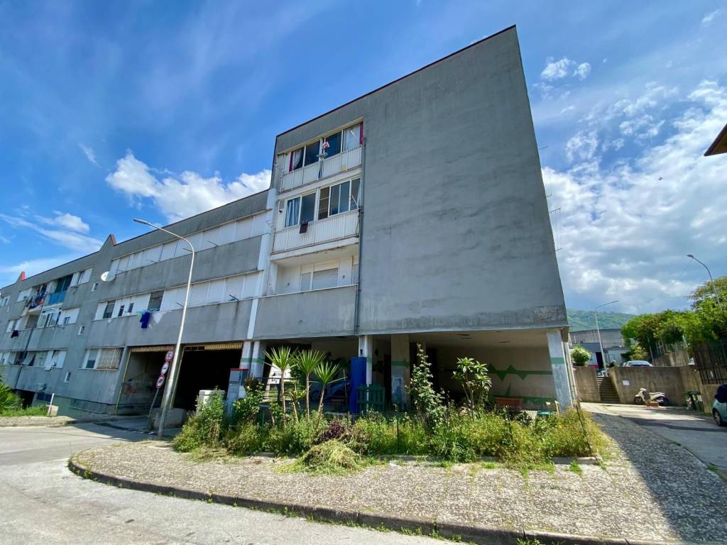 Appartamento a Salerno in Viale Giuseppe Bottiglieri, 1 - Foto 2