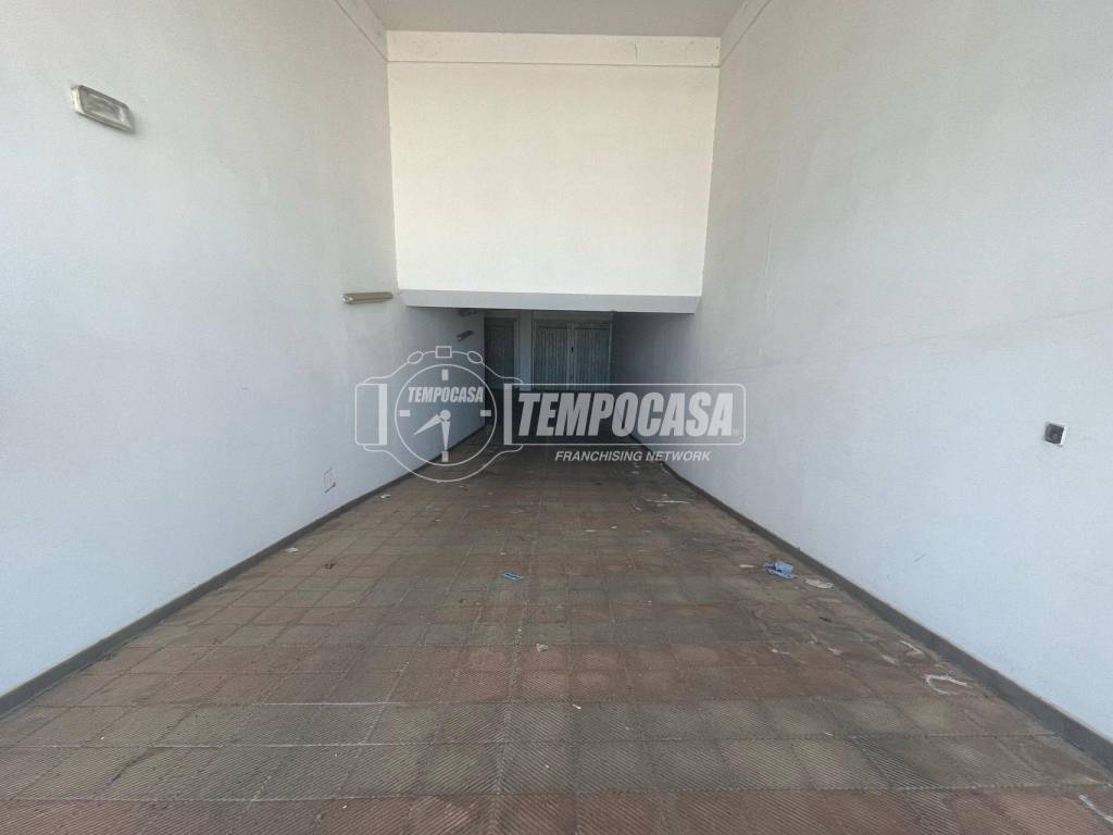 Box / garage a Conversano in Largo Gregorio Falconieri - Foto 2