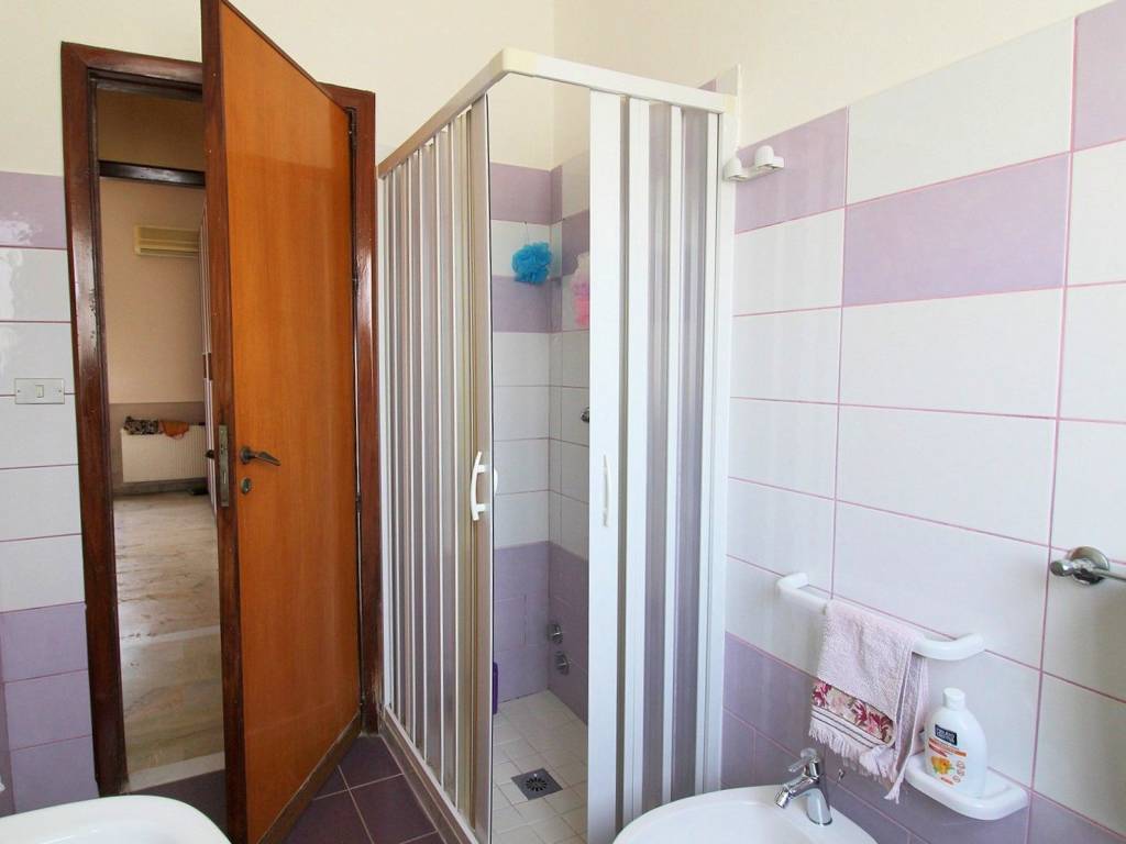 Appartamento a Ragusa in Via Napoleone Colajanni, 67 - Foto 4