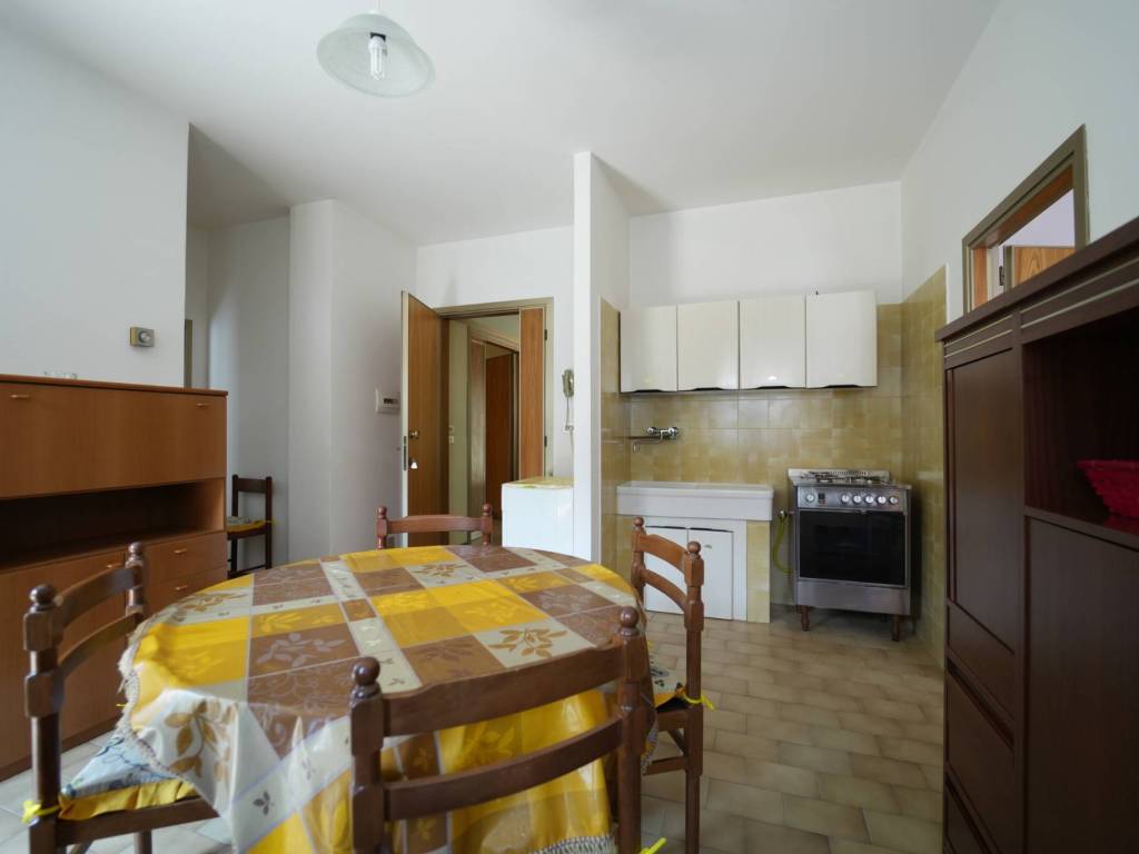 Appartamento a Cattolica in Via C. Pisacane, 38 - Foto 3