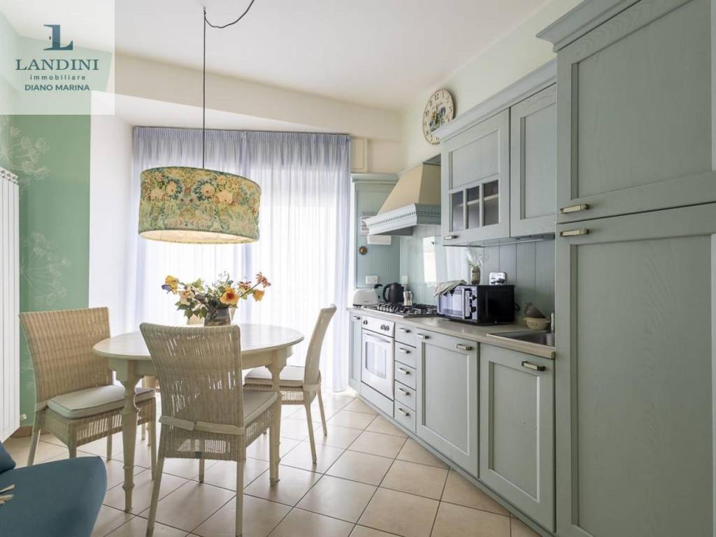 Appartamento a Diano marina in Via Generale Ardoino - Foto 5