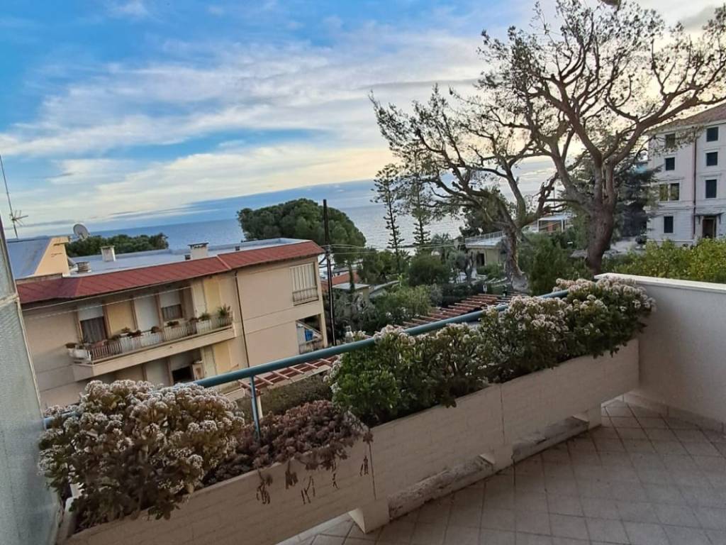 Appartamento a Sanremo in Via Pietralunga - Foto 2
