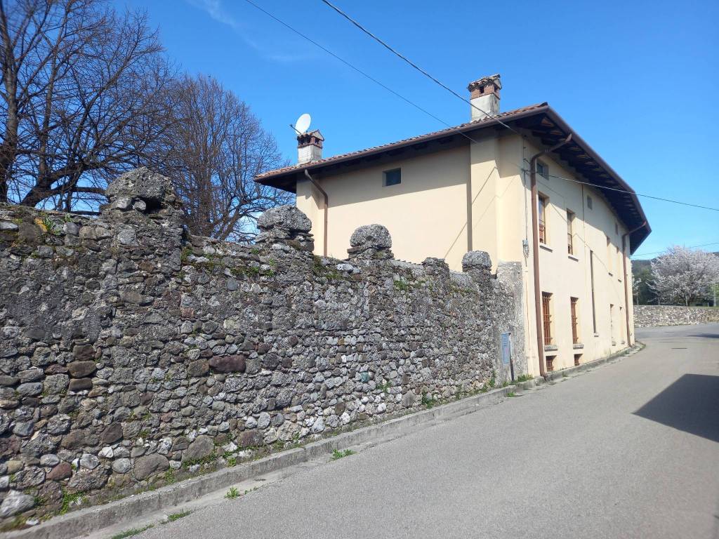 Palazzo / stabile a Ragogna in Via Ca' Buttazzoni - Foto 2