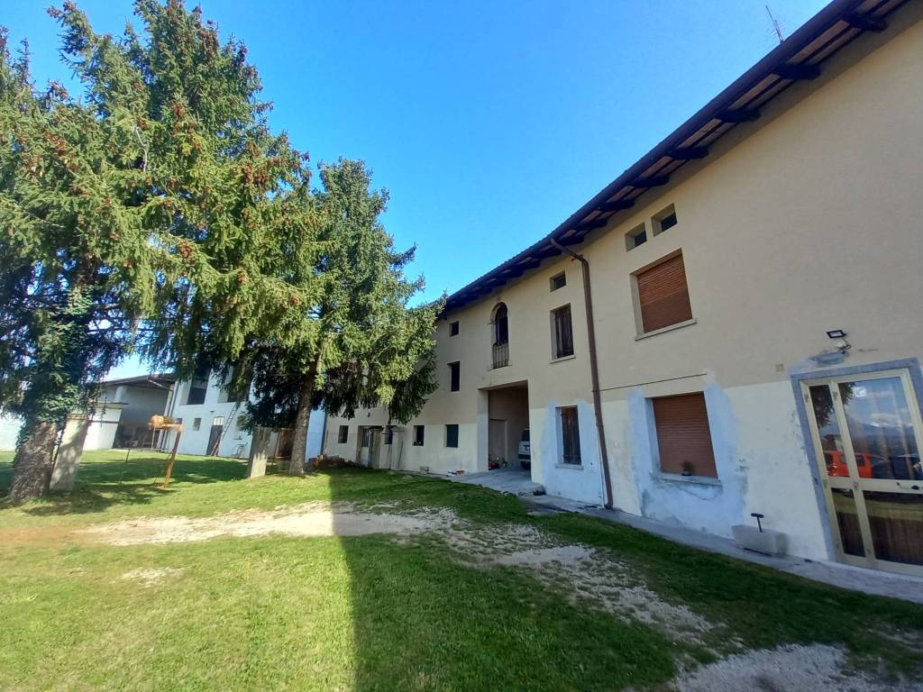 Palazzo / stabile a Ragogna in Via Ca' Buttazzoni - Foto 4