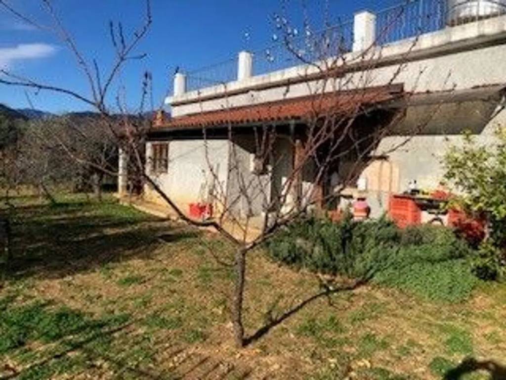 Villa a Cisano sul neva in Pianboschi - Foto 2