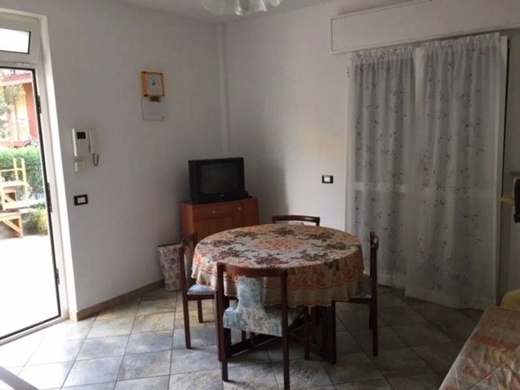 Appartamento a Ceriale in Via San Eugenio - Foto 2