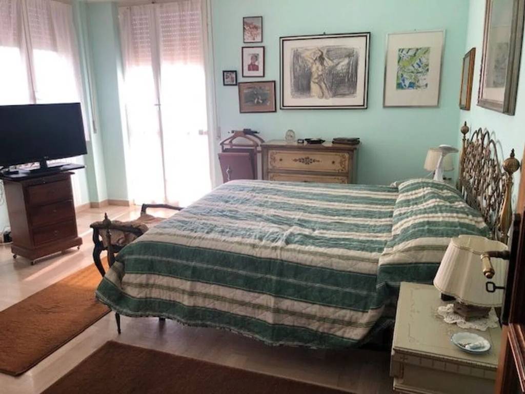 Appartamento a Albenga in Via Degli Orti - Foto 4