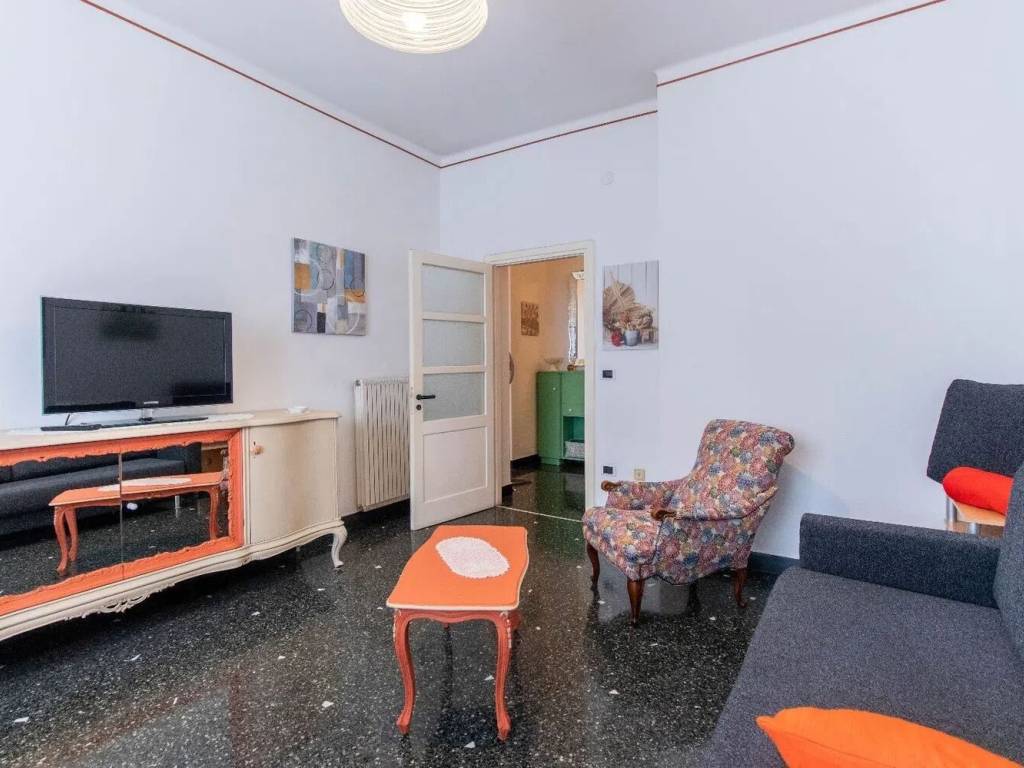 Appartamento a Albenga in Piazza Giacomo Matteotti - Foto 5