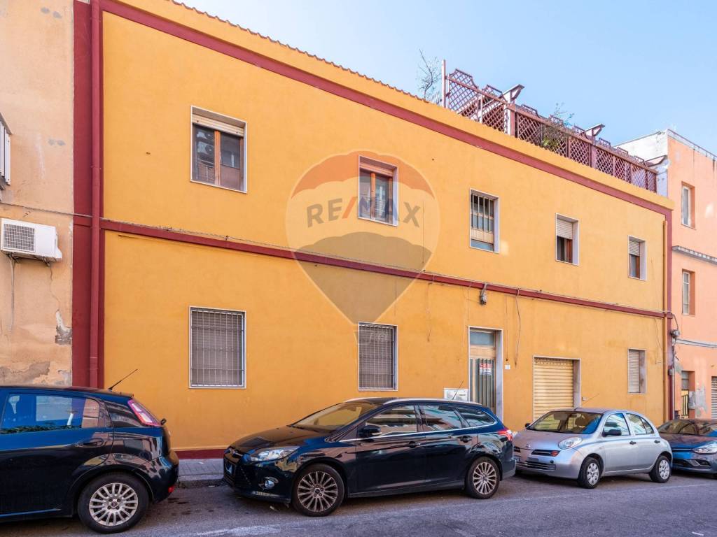 Appartamento a Cagliari in Via Pasubio, 13 - Foto 2