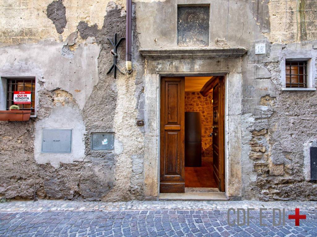 Appartamento a Toffia in Via Porta Maggiore - Foto 3