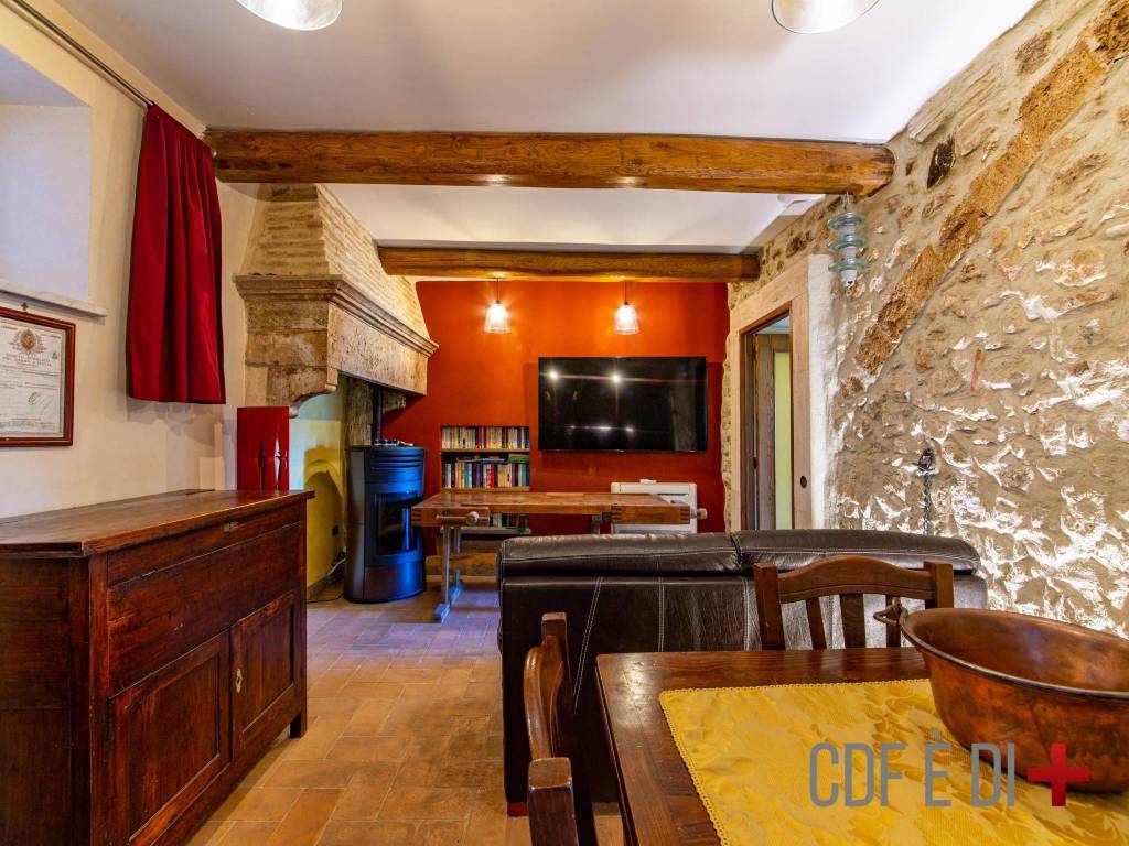 Appartamento a Toffia in Via Porta Maggiore - Foto 5