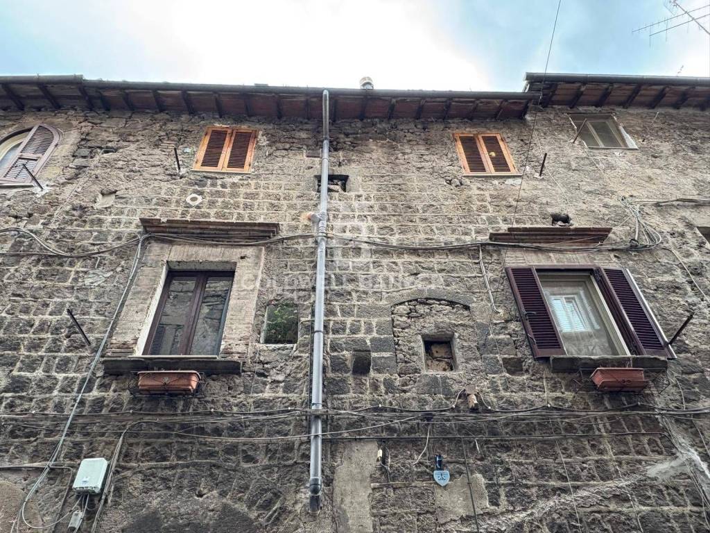 Appartamento a Ronciglione in Via 3 cannelle - Foto 5