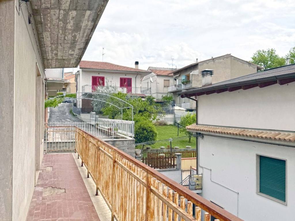 Appartamento a Teramo in Via Clemente Belisario - Foto 5