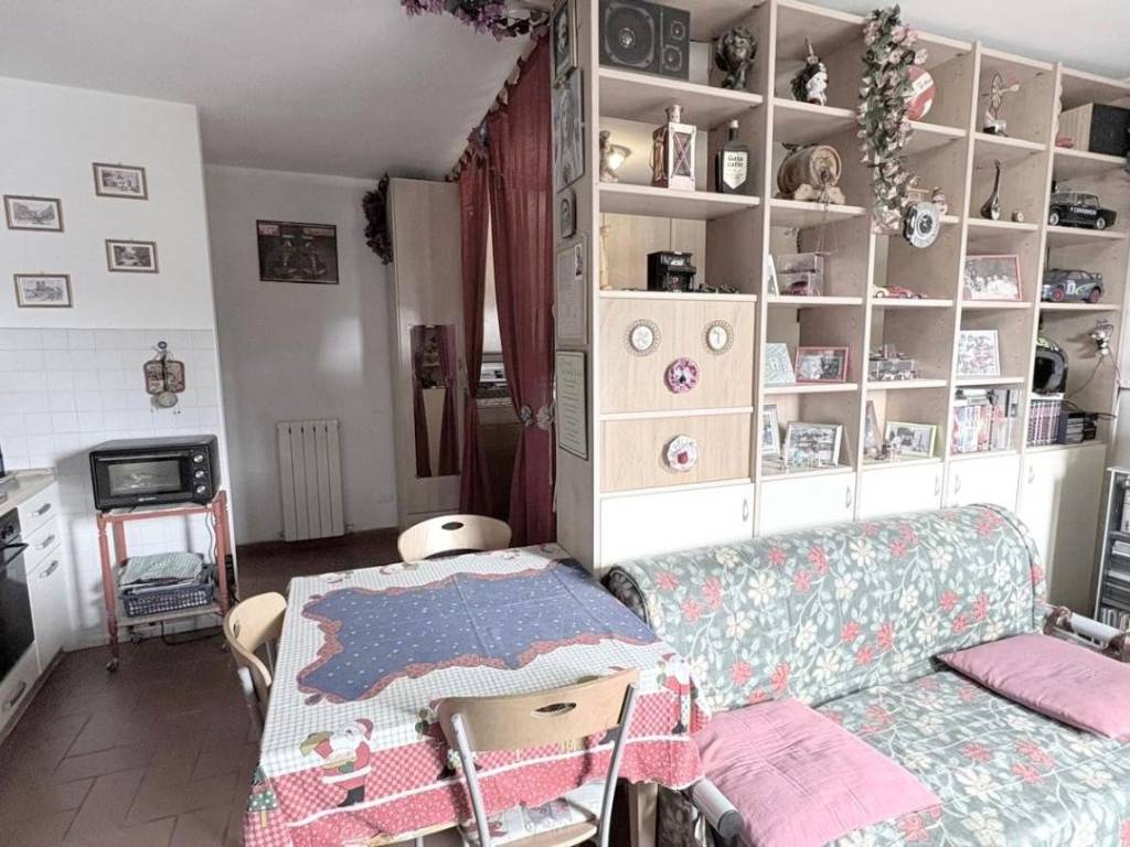 Appartamento a Lucca in Via di S. Donato, - Foto 4