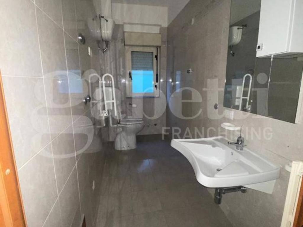 Appartamento a Lamezia terme in Via Conforti, 3 - Foto 5
