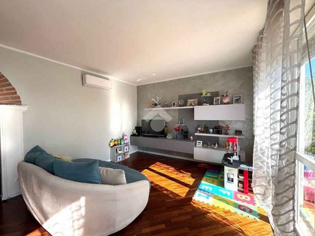 Appartamento a Travagliato in Via Cavalieri di Vittorio Veneto, 1 - Foto 4