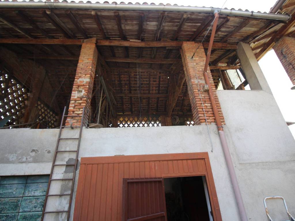 Rustico / casale a Barzanò in Via Papa Giovanni XXIII - Foto 4