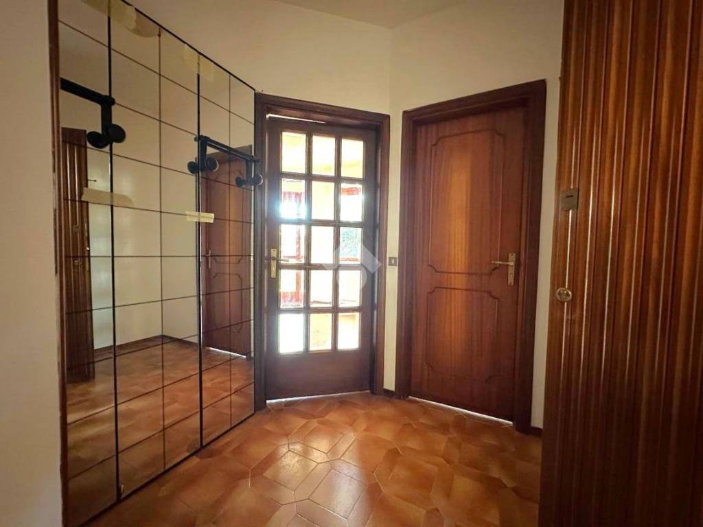 Appartamento a Bordighera in Via i° maggio, 56 - Foto 3