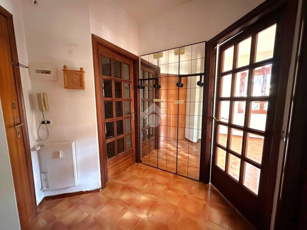 Appartamento a Bordighera in Via i° maggio, 56 - Foto 4