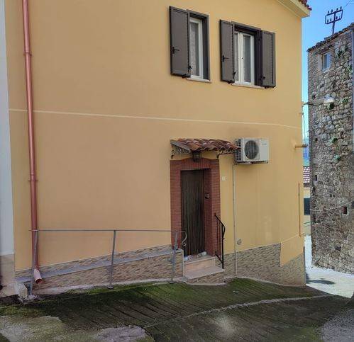 Villa a Montenero di bisaccia in Nicola Luciani 64 ---66 - Foto 4