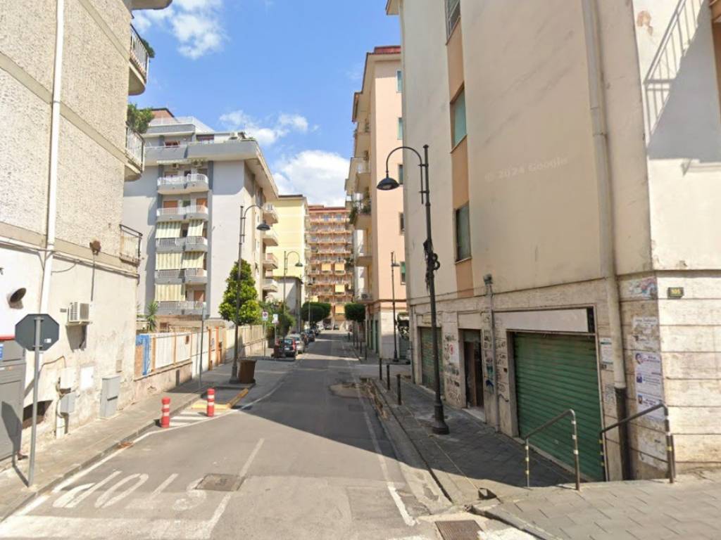 Box / garage a Nocera inferiore in Via Eduardo Astuti - Foto 2
