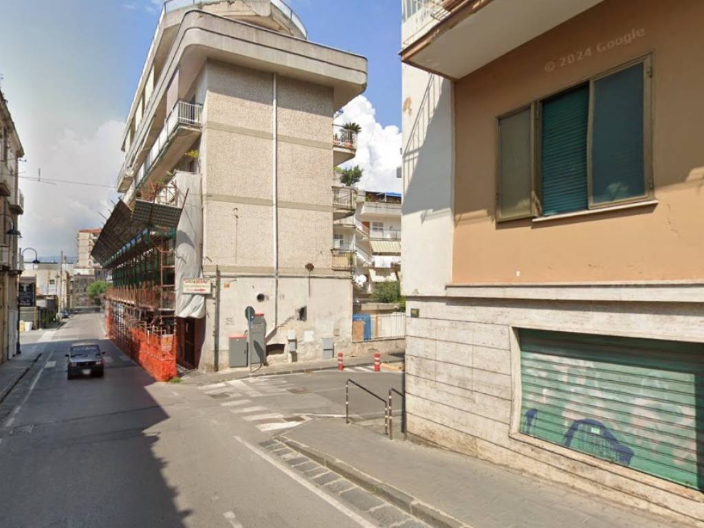 Box / garage a Nocera inferiore in Via Eduardo Astuti - Foto 3