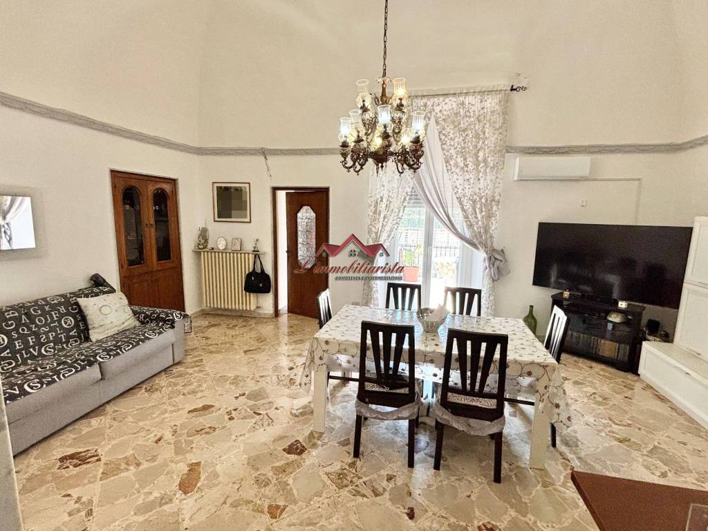 Appartamento a Valenzano in Via Bari - Foto 5