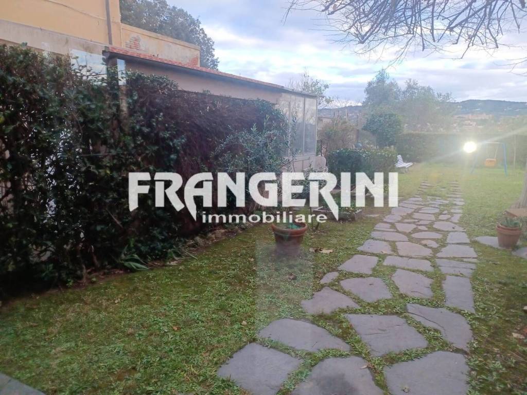 Villa a Livorno in Via Antonio Pacinotti - Foto 4