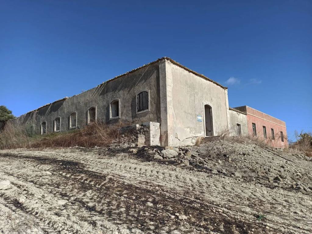 Rustico / casale a Noto in Sp 26 S.N.C. - Foto 5