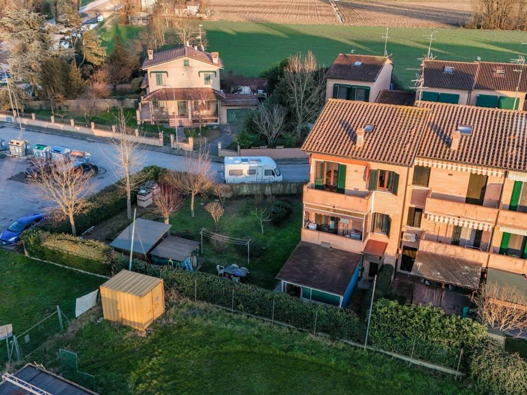 Villetta a schiera a Ferrara in Via Francesco Botter, 2 - Foto 3