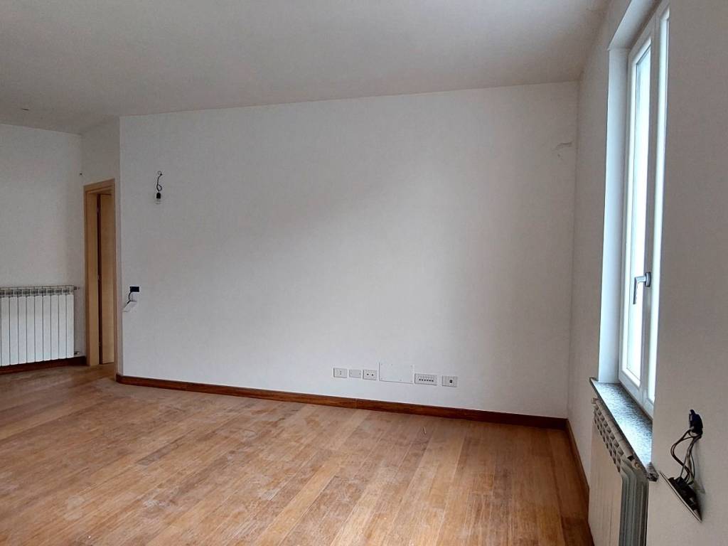 Appartamento a Valenza in Viale Tancredi Galimberti - Foto 2