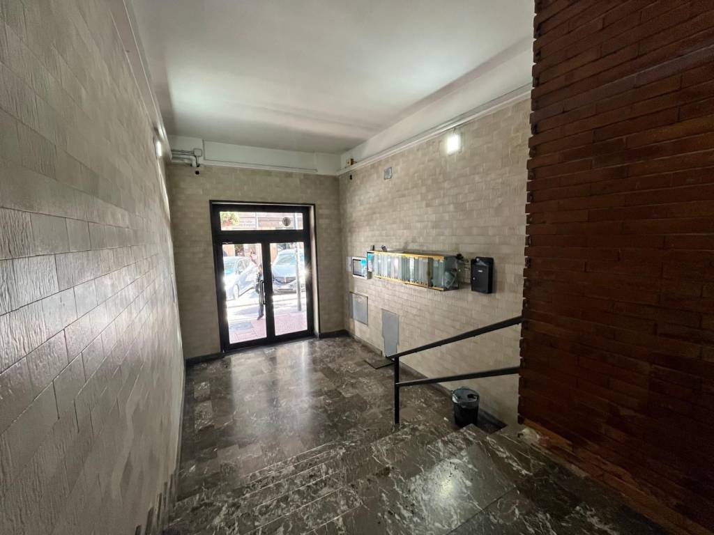 Appartamento a Taranto in Via Liguria, 70 - Foto 3